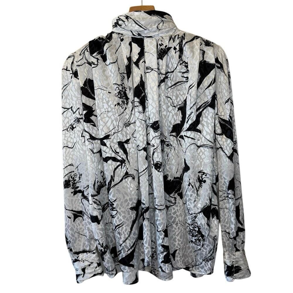 VTG TESS Paris-Milano Silkey Retro 80’s White Black Floral Turtle Neck Blouse 4 - Picture 1 of 13